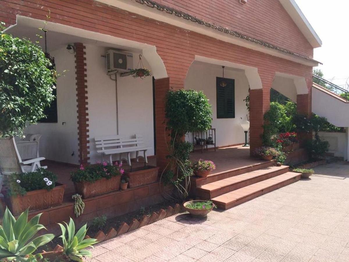 Casa Bedda Apartment อันโญเน บันญี ภายนอก รูปภาพ